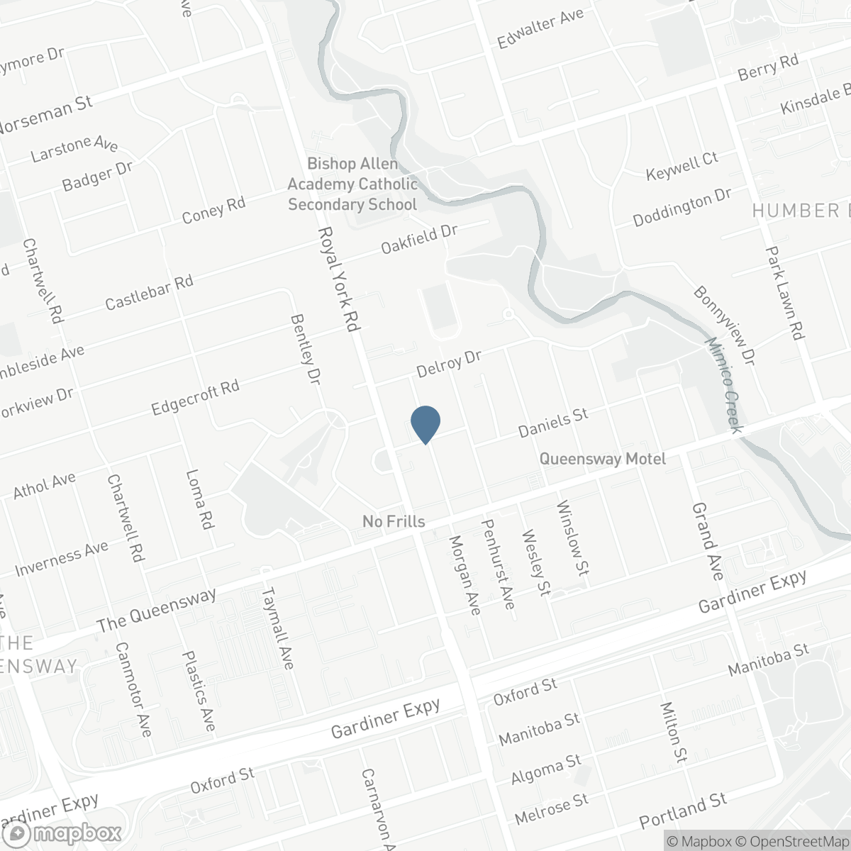 39 ROSEMEADE AVENUE, Toronto, Ontario M8Y 3A4
